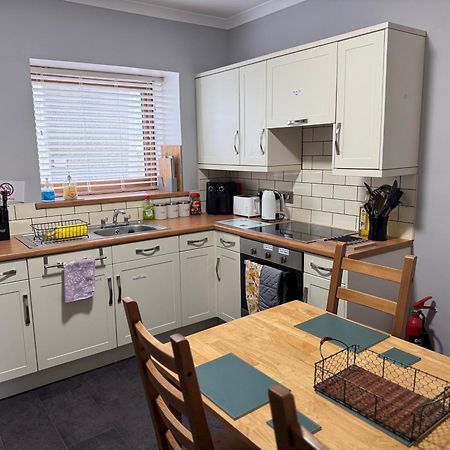 Newly Refurbished 2 Bedroom Flat On Nc500 Route Wick  Eksteriør bilde